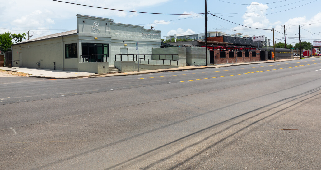 Washington Avenue at Reinerman Street after METRO completed roadway repairs.